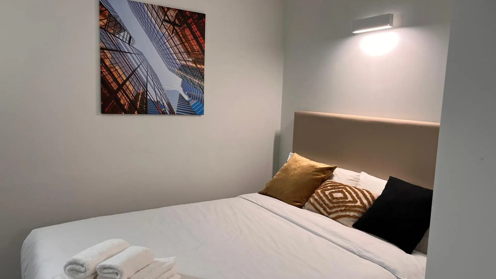 Apartamentos Exclusivos En El Norte De Madrid Spanien