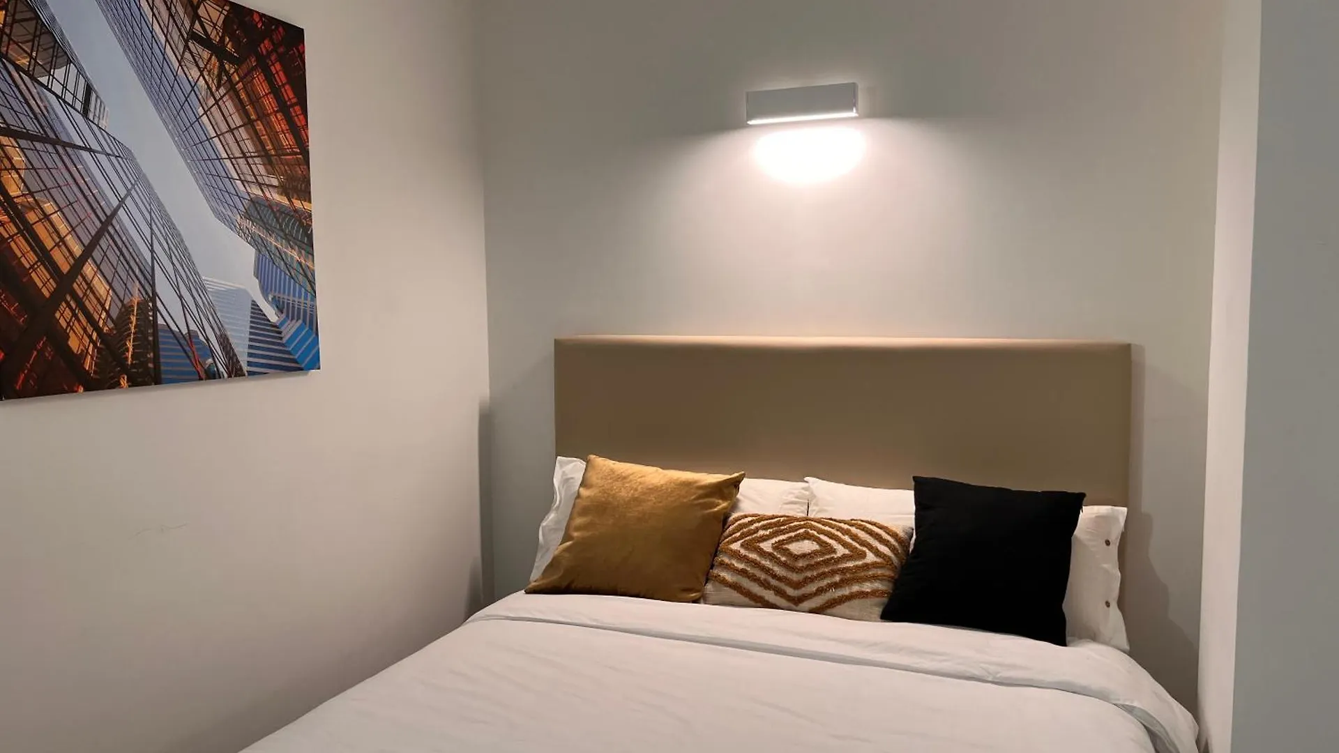 Lägenhet Apartamentos Exclusivos En El Norte De Madrid Spanien